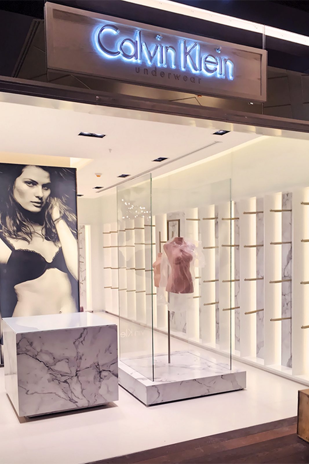 Calvin Klein — Moliere