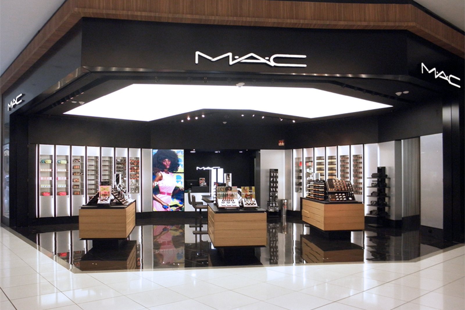 MAC Cosmetics
